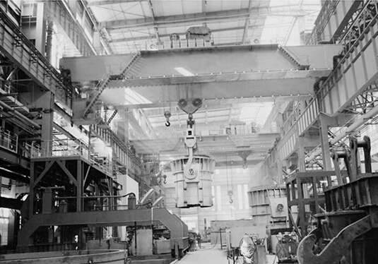 YZ型5~320t吊鉤橋式鑄（zhù）造起重機